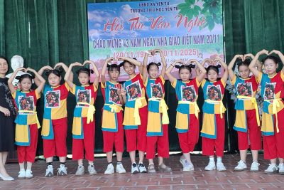 Hội thi văn nghệ chào mừng 43 năm ngày nhà giáo Việt Nam 20/11